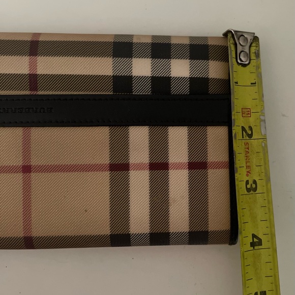 Burberry Nova Check Wallet - Picture 9 of 9